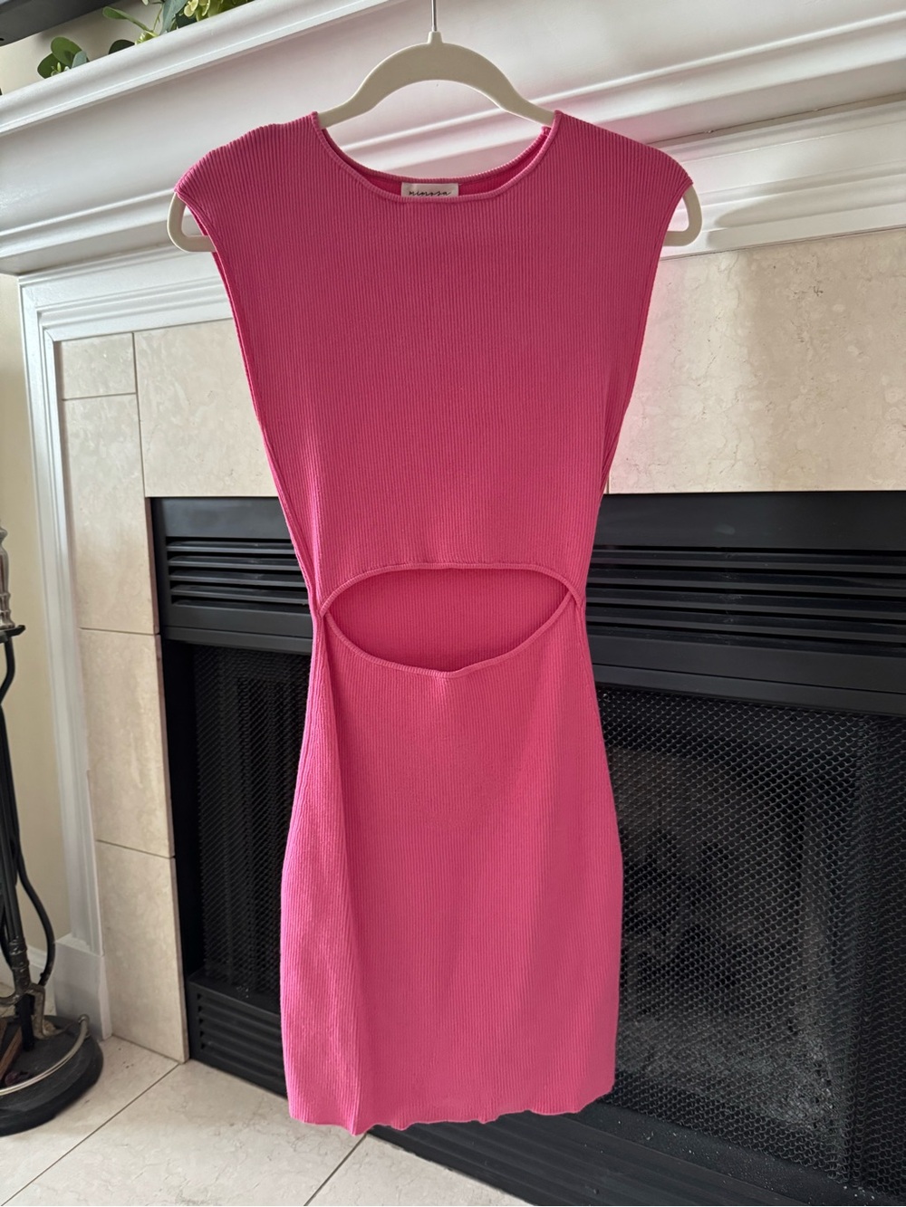 Pink Cutout Sleeveless Bodycon Dress